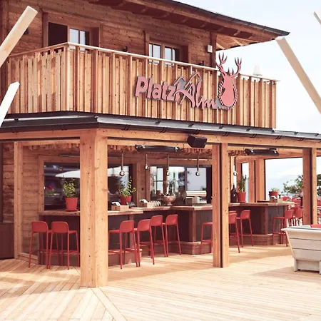 Berggasthof Platzlalm فندق 4*