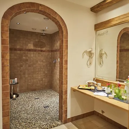 فندق Berggasthof Platzlalm