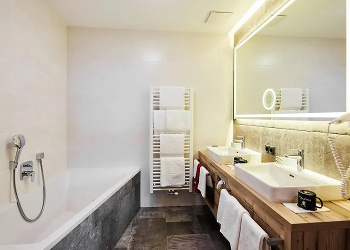 Berggasthof Platzlalm 4*