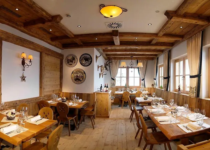 Berggasthof Platzlalm Hotel 4*