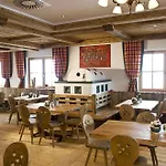 Berggasthof Platzlalm كالتنباش