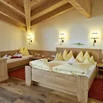 Ξενοδοχείο Berggasthof Platzlalm 4*